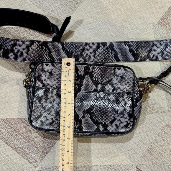 Anine Bing Alice Bag - Python design - Picture 16 of 17